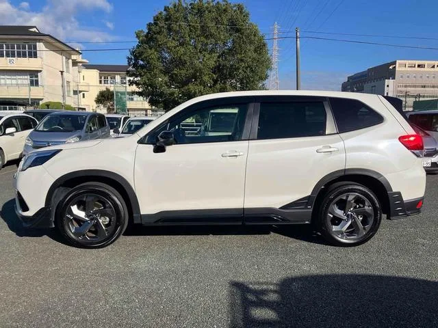 Subaru Forester STI SPORT 2023 — миниатюра 4