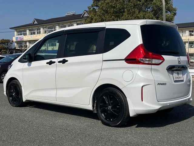 Honda FREED HYBRID HYBRID G 2023 — миниатюра 4