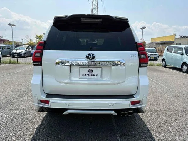 Toyota Land Cruiser Prado TX 2022 — миниатюра 5