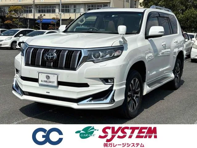 Toyota Land Cruiser Prado TX 2022 — фото 1, купить с доставкой в Москву