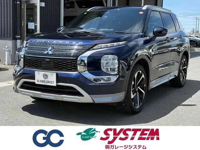 Mitsubishi OUTLANDER PHEV P 2023 — фото 1, купить с доставкой в Москву