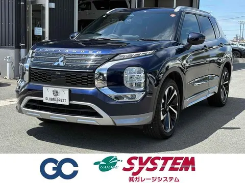 Mitsubishi OUTLANDER PHEV 2023 купить в Москве