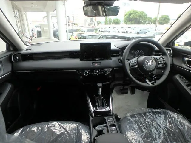 Honda VEZEL E:HEV Z 2026 — миниатюра 4