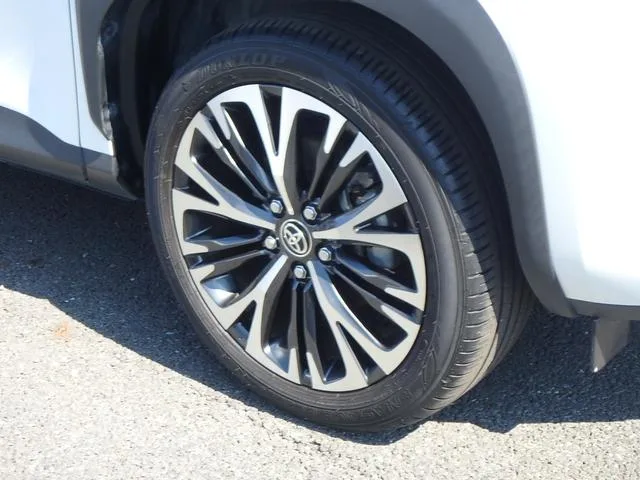 Toyota YARIS CROSS HYBRID Z 2023 — миниатюра 2