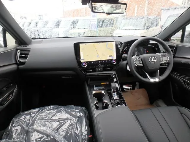 Lexus NX NX350H F SPORT 2025 — миниатюра 4