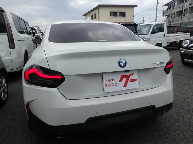 BMW 2 SERIES 220I COUPE M SPORT 2022 — миниатюра 2
