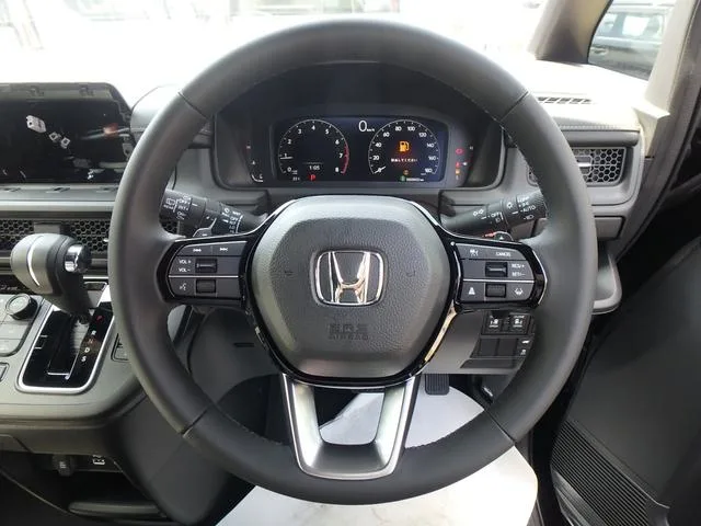 Honda STEPWAGON SPADA 2026 — миниатюра 3