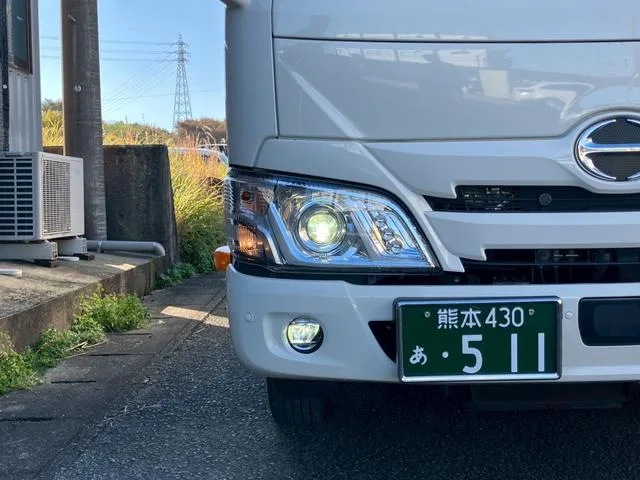 Hino DUTRO BASEGRADE 2023 — миниатюра 3