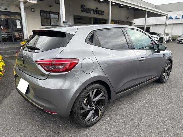 Renault LUTECIA 2024 — миниатюра 3