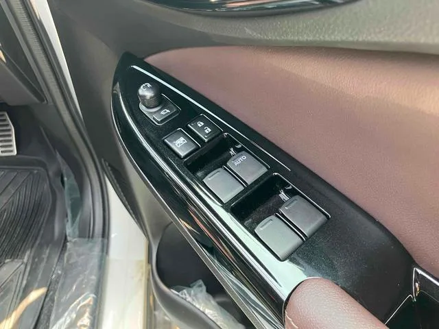 Suzuki FRONX BASE GRADE 2024 — миниатюра 3