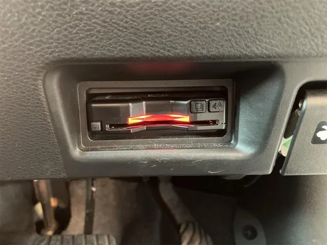 Nissan SERENA E-POWER HIGHWAY STAR V 2024 — миниатюра 2