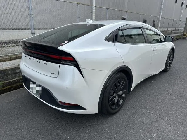 Toyota PRIUS G 2023 — миниатюра 3