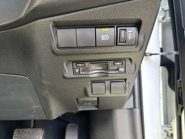 Toyota CorollaCross HYBRID S 2024 — миниатюра 3