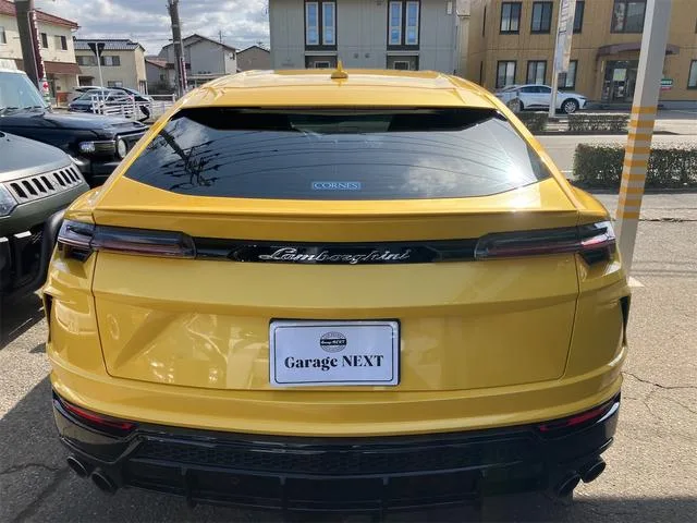 Lamborghini Urus BASE GRADE 2022 — миниатюра 5