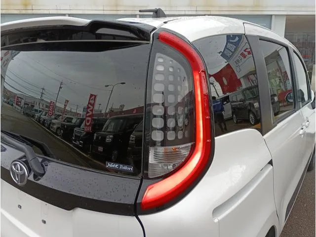 Toyota SIENTA HYBRID Z 2022 — миниатюра 2