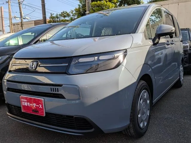 Honda FREED E:HEV AIR 2025 — миниатюра 2