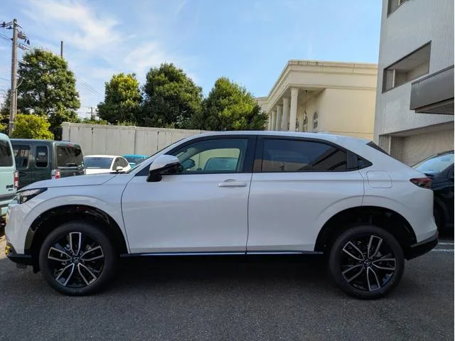 Honda VEZEL E:HEV Z 2026 — миниатюра 3