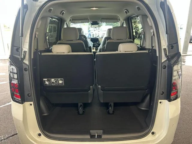 Honda FREED E:HEV AIR 2025 — миниатюра 2