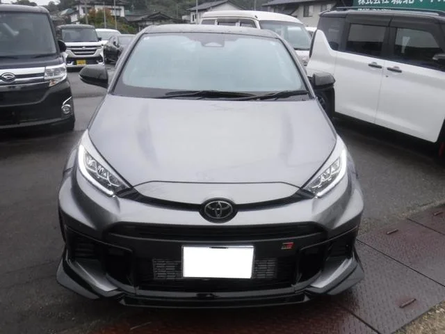 Toyota GR YARIS RZ HIGH PERFORMANCE 2024 — миниатюра 3