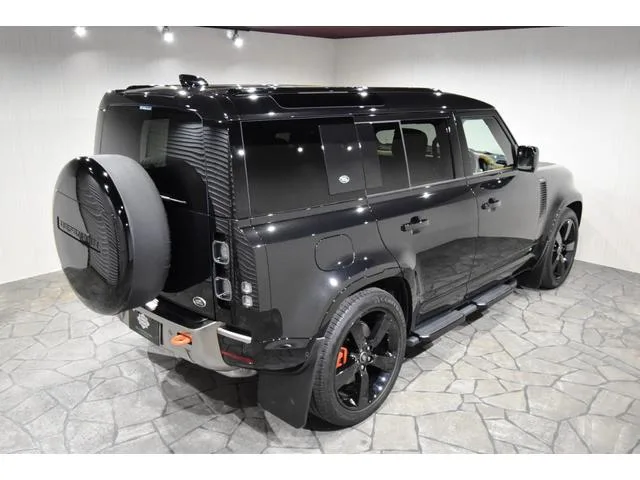Land Rover DEFENDER 110X D300 2022 — миниатюра 5