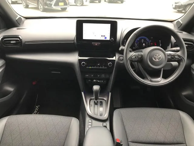 Toyota YARIS CROSS HYBRID Z 2024 — миниатюра 2
