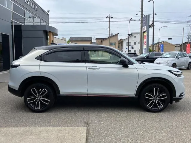 Honda VEZEL E:HEV PLAY 2023 — миниатюра 3