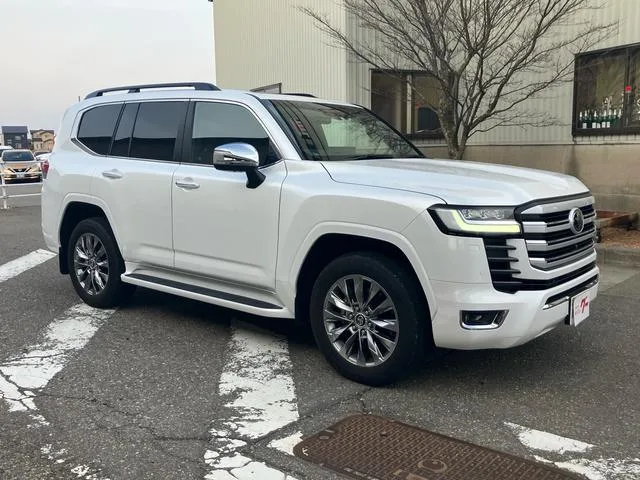 Toyota Land Cruiser ZX 2022 — миниатюра 2