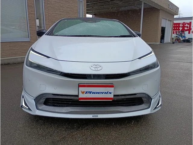 Toyota PRIUS Z 2023 — миниатюра 3