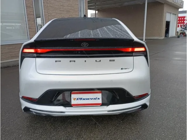 Toyota PRIUS Z 2023 — миниатюра 5