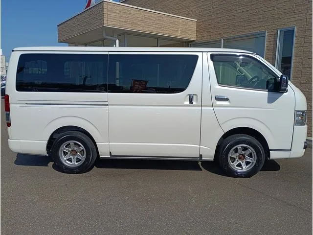 Toyota HIACE VAN LONG SUPER GL 2022 — миниатюра 5
