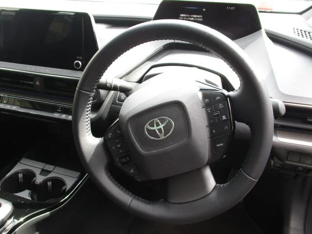 Toyota PRIUS G 2023 — миниатюра 3