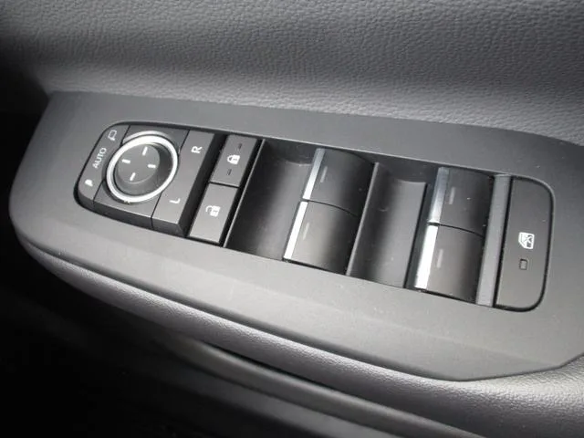 Toyota PRIUS G 2023 — миниатюра 5