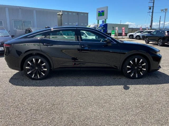 Toyota CROWN CROSSOVER RS ADVANCED 2023 — миниатюра 2
