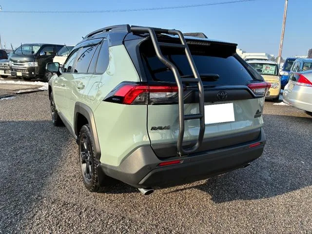 Toyota RAV4 ADVENTURE 2025 — миниатюра 2