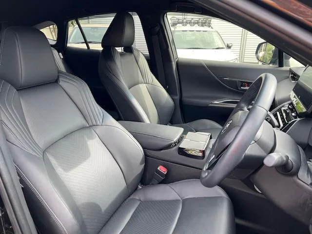 Toyota HARRIER Z LEATHER PACKAGE 2022 — миниатюра 4