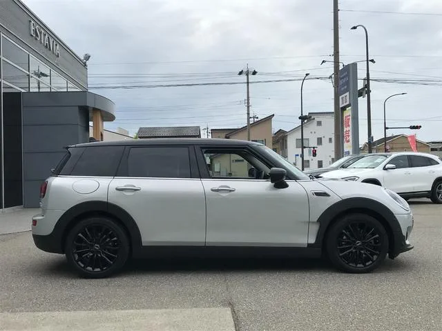 MINI MINI COOPER D CLUBMAN CLASSIC TRIM 2022 — миниатюра 5