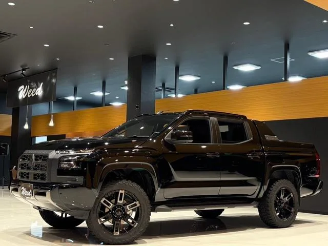 Mitsubishi TRITON GSR 2024 — миниатюра 4