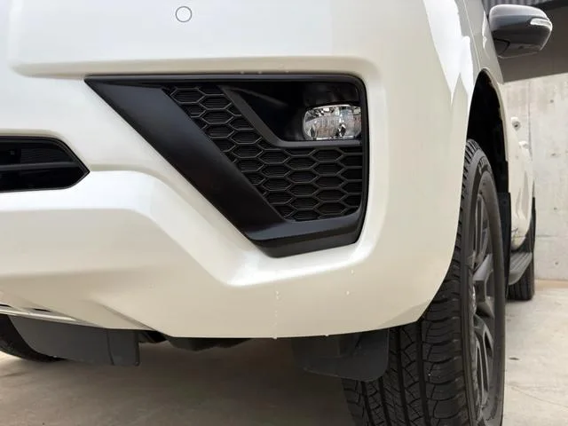 Toyota Land Cruiser Prado TX L PACKAGE MATT BLACK EDITION 2023 — миниатюра 4