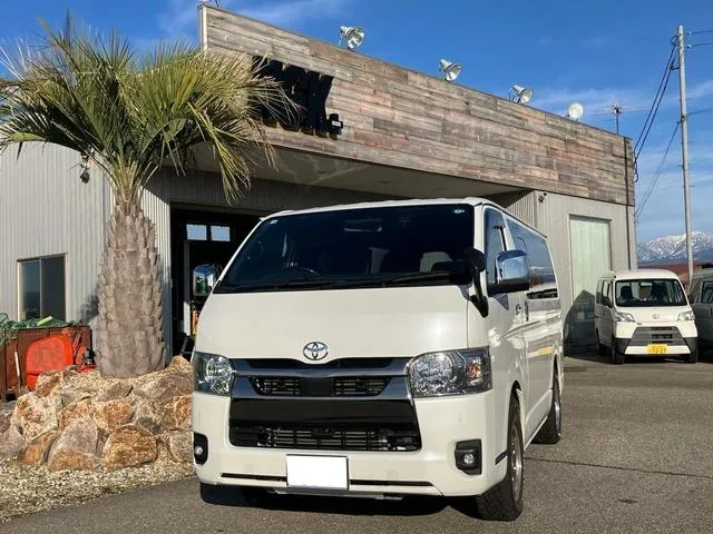 Toyota HIACE VAN SUPER GL DARK PRIME II 2022 — фото 1, купить с доставкой в Москву