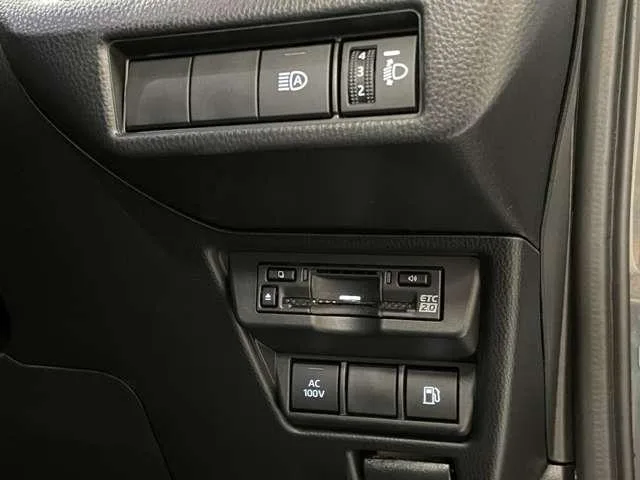Toyota PRIUS G 2025 — миниатюра 3