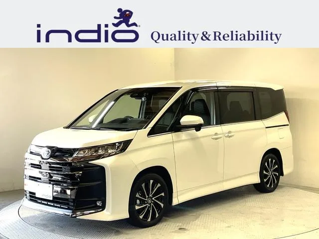Toyota NOAH HYBRID S-Z 2023 — фото 1, купить с доставкой в Москву