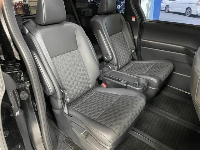Toyota VOXY S-Z 2024 — миниатюра 4