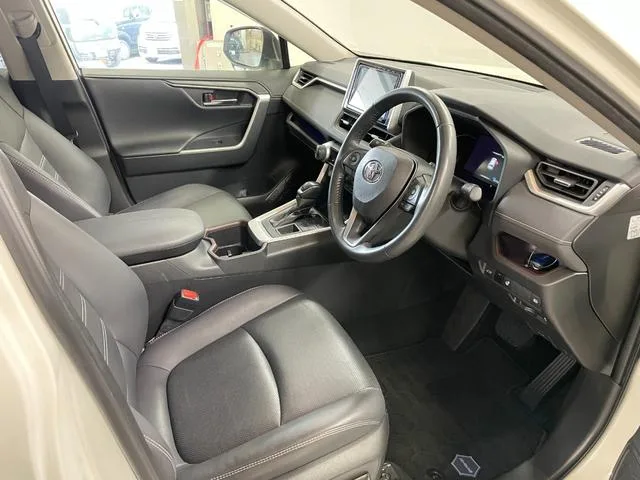 Toyota RAV4 G 2022 — миниатюра 5