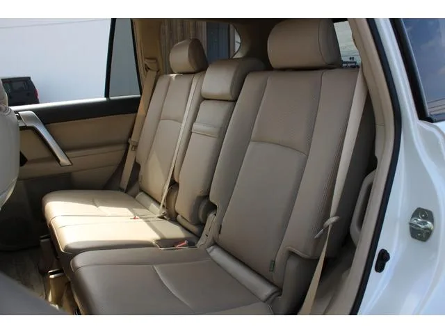 Toyota Land Cruiser Prado TX L PACKAGE 2023 — миниатюра 5