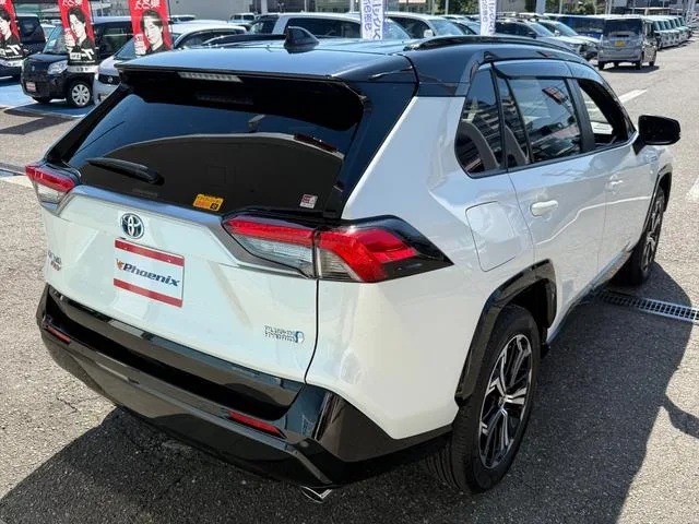 Toyota RAV4 PHV BLACK TONE 2022 — миниатюра 2