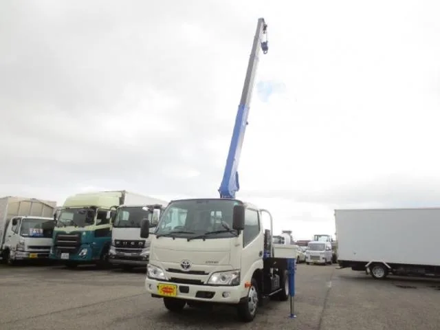 Toyota DYNA TRUCK 2025 — фото 1, купить с доставкой в Москву