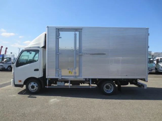 Hino DUTRO LONG TURBO 2025 — миниатюра 3