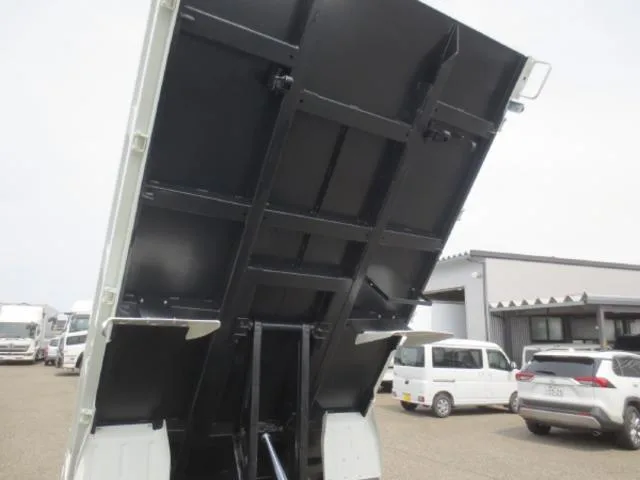 Mitsubishi Fuso CANTER ALL LOW FLOOR DUMP 2025 — миниатюра 4