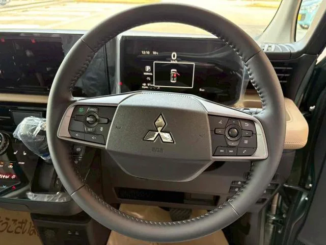 Mitsubishi DELICA MINI T PREMIUM 2026 — миниатюра 4