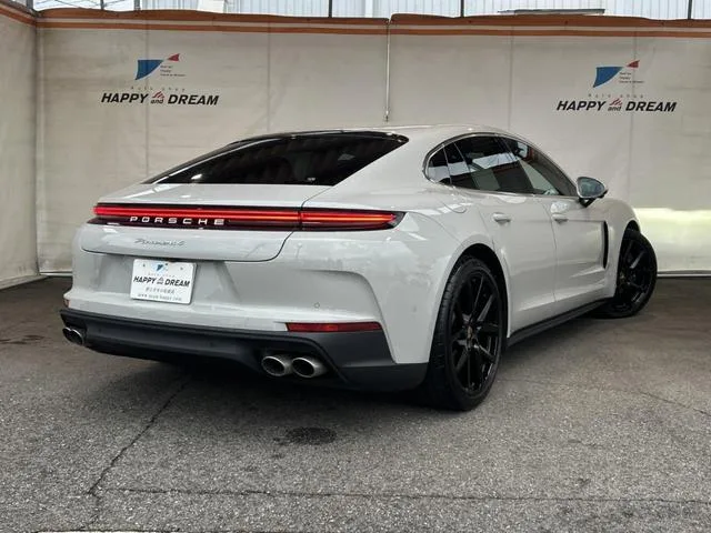 Porsche PANAMERA 4 2024 — миниатюра 3